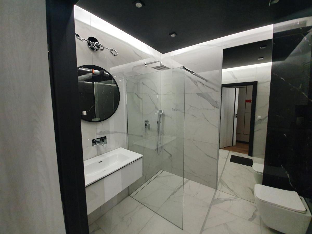 Apartament Skarbowa 1 A Silver And Gold Leszno  Exterior photo