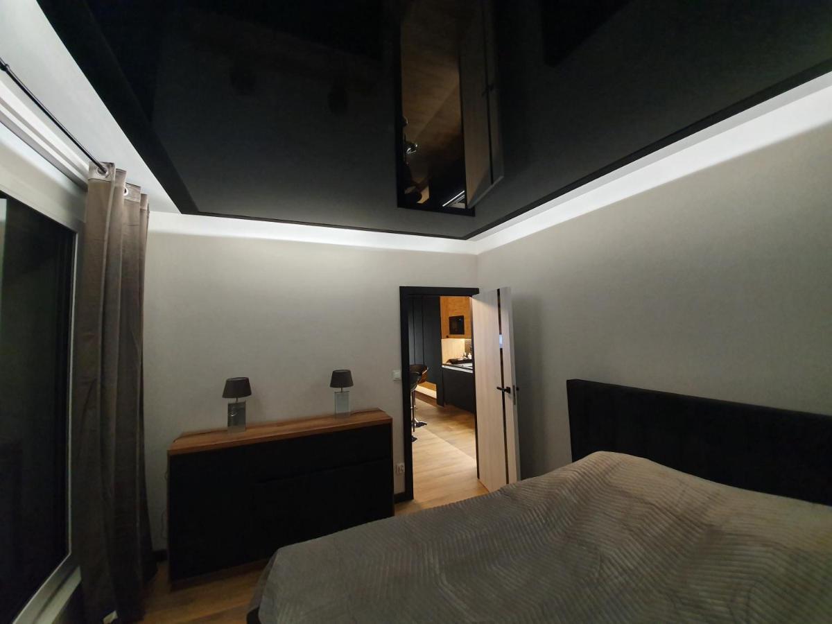 Apartament Skarbowa 1 A Silver And Gold Leszno  Exterior photo