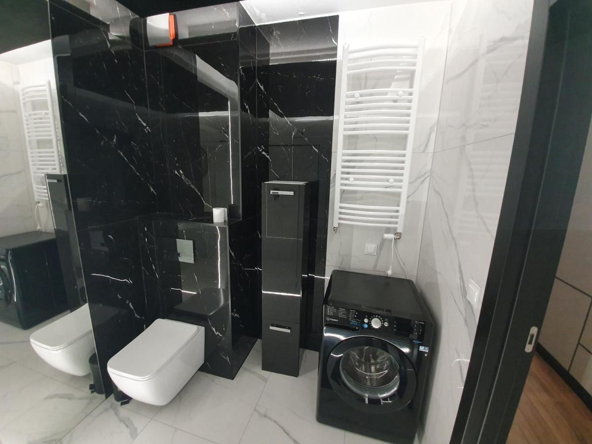 Apartament Skarbowa 1 A Silver And Gold Leszno  Exterior photo